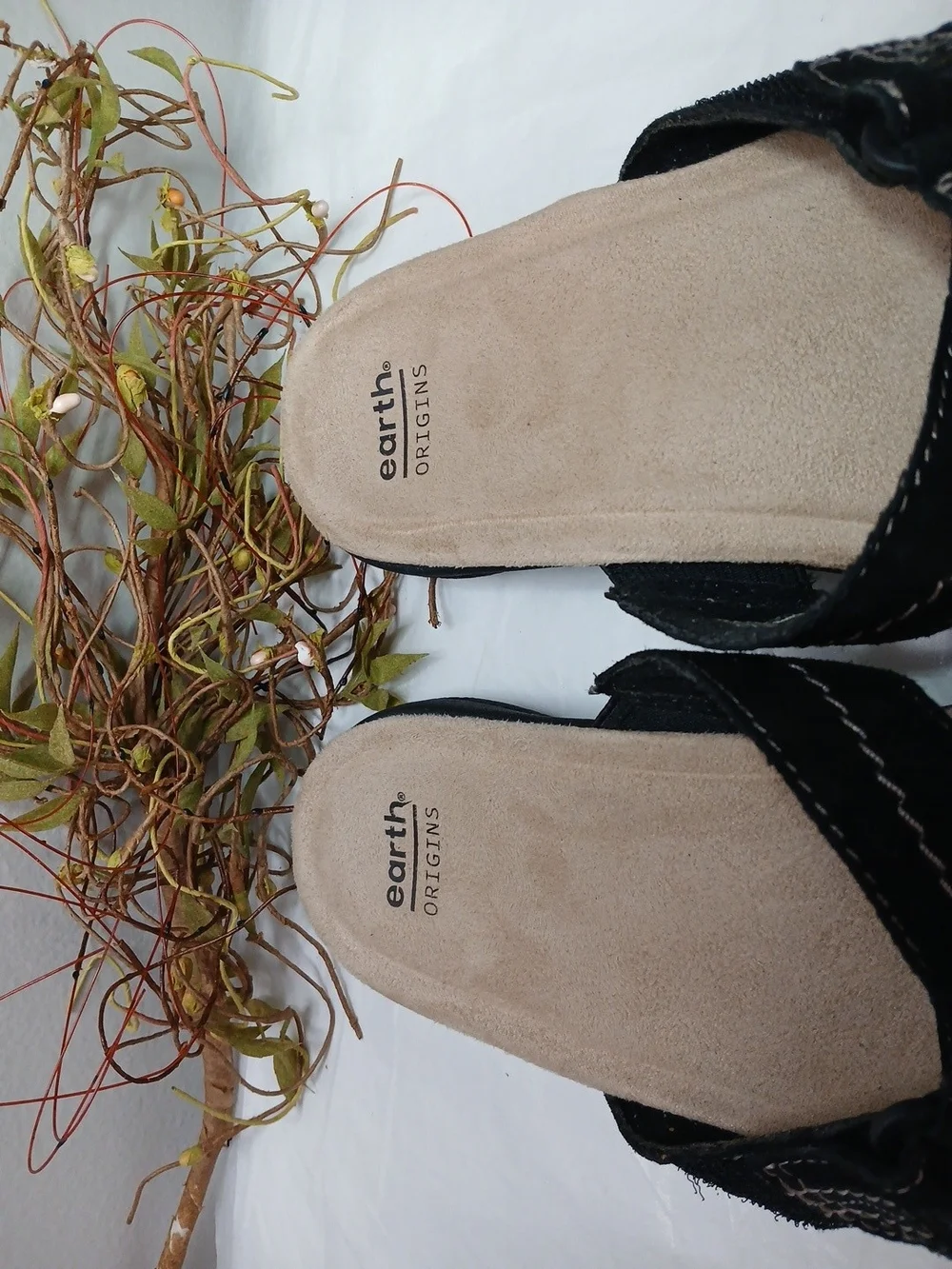 Earth Origins Black Suede Slide Sandals